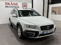 Begagnad Volvo XC70 Momentum 181 HK (133 kW) 2015 Vit Kombi