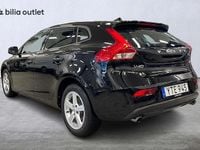 Begagnad Volvo V40 Kinetic 152 HK (111 kW) 2017 Svart Halvkombi