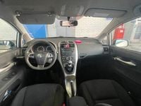 Begagnad Toyota Auris 90 HK (66 kW) 2012