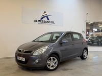 Begagnad Hyundai i20 Premium 78 HK (57 kW) 2011 Grå Halvkombi
