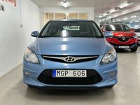 begagnad Hyundai i30 1.6 / NY BES / S&V DÄCK