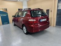 begagnad Toyota Avensis Verso 2.0 VVT-i Manuell, 150hk