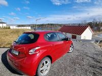 begagnad Peugeot 208 Panoramatak, Navigation, Motor-värmare