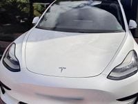 Begagnad Tesla Model 3 Standard Range Plus 239 kW (325 HK) 2020 Sedan