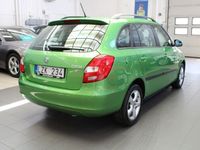 begagnad Skoda Fabia Kombi 1.2 TSI Automat PDC Fullservad Euro 5