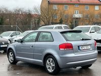 begagnad Audi A3 1.6 Attraction, Comfort Nykamrem/Nyservad