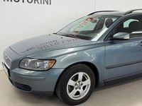 Begagnad Volvo V50 126 HK (92 kW) 2005 Grön Kombi