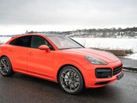 Begagnad Porsche Cayenne Turbo 549 HK (403 kW) 2020 Orange SUV
