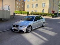 Begagnad BMW 325 218 HK (160 kW) 2009 Sedan