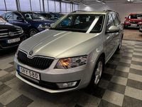 Begagnad Skoda Octavia Ambition 105 HK (77 kW) 2014 Silvermetallic Halvkombi