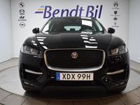 Begagnad Jaguar F-Pace R-Sport 180 HK (132 kW) 2019 Narviksvart metallic SUV