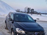 Begagnad Volvo XC60 190 HK (139 kW) 2017 Pärlemo svart SUV