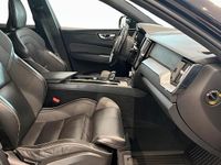 Begagnad Volvo XC60 R-Design 392 HK (288 kW) 2020 Svart SUV