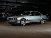 Begagnad BMW M5 340 HK (250 kW) 1995 Grå Sedan