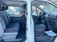 begagnad Nissan NV300 Crew 5sits 2.0dCi AUT Kamera GPS Värmare 1ÄGAR*