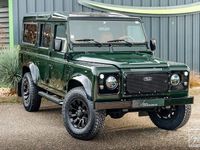 Begagnad Land Rover Defender 122 HK (89 kW) 2004 Grön Kombi