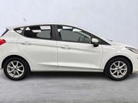 Begagnad Ford Fiesta Trend 101 HK (74 kW) 2019 Vit Halvkombi