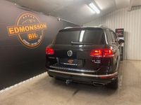 begagnad VW Touareg 3.0 V6 TDI 4M 204HK Varmare Pano Drag