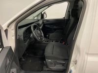 Begagnad VW Caddy 75 HK (55 kW) 2021 Vit Minibuss