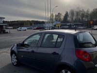 begagnad Renault Clio R.S. 5-dörra Halvkombi 1.2 TCe Euro 4/Nykamrem
