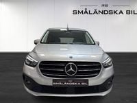 Begagnad Mercedes T180 Style 116 HK (85 kW) 2023 Silver Minibuss