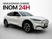 Begagnad Ford Mustang Mach-E Standard Range 275 kW (375 HK) 2022 Vit SUV