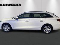 Begagnad Seat Leon Style 151 HK (111 kW) 2021 Vit