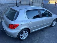 begagnad Peugeot 307 5-dörrar 1.6 Euro 4