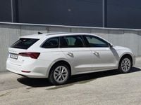 Begagnad Skoda Octavia Style 204 HK (150 kW) 2022 Vit Kombi