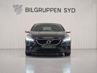 Begagnad Volvo V40 R-Design 120 HK (88 kW) 2017 Svart Halvkombi