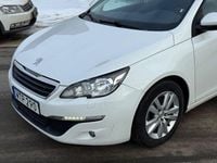 Begagnad Peugeot 308 SW Active 131 HK (96 kW) 2014 Vit Kombi