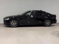Begagnad Volvo S60 455 HK (334 kW) 2022 Svart Sedan