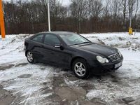 Begagnad Mercedes C180 143 HK (105 kW) 2004 Svart