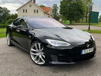 Begagnad Tesla Model S 284 kW (387 HK) 2017 Solid svart Halvkombi