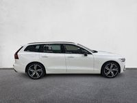 begagnad Volvo V60 T8 AWD RECHARGE (392hk) R-DESIGN / DRAG / MOMS