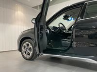 begagnad BMW iX1 xDrive30 X-Line Premium Driving Assistant Plus Drag