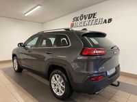 Begagnad Jeep Cherokee Longitude 170 HK (125 kW) 2014 Grön (gråmetallic) SUV
