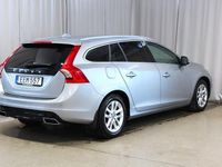 Begagnad Volvo V60 Summum 181 HK (133 kW) 2014 Silver Kombi