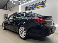 Begagnad Opel Insignia Business 163 HK (119 kW) 2013 Svart Halvkombi