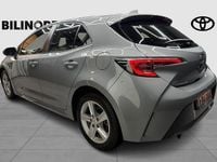 Begagnad Toyota Corolla Active 122 HK (89 kW) 2022 Grå