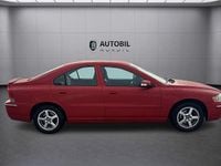 Begagnad Volvo S60 141 HK (103 kW) 2006 Röd Sedan