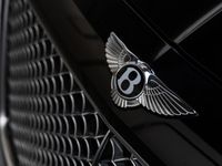 begagnad Bentley Bentayga Hybrid Svensksåld OBS SPEC 1 Ägare 2020, Personbil