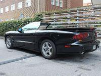 Begagnad Pontiac Firebird 309 HK (227 kW) 1998 Svart Cab