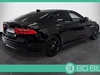 Begagnad Jaguar XE R-Sport 200 HK (147 kW) 2018 Svartmetallic Sedan
