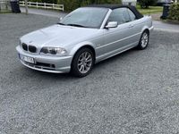 begagnad BMW 323 Cabriolet 