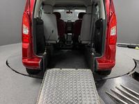 Begagnad Citroën Berlingo 92 HK (67 kW) 2011 Röd Minibuss