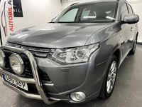Begagnad Mitsubishi Outlander 203 HK (149 kW) 2014 Grå SUV