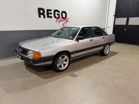 Begagnad Audi 100 165 HK (121 kW) 1990 Ljusgrå Sedan