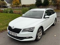 Begagnad Skoda Superb Style 150 HK (110 kW) 2016 Vit Kombi