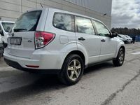 begagnad Subaru Forester 2.0 4WD EN ÄGARE Ny besiktigad AC 2012, Kombi